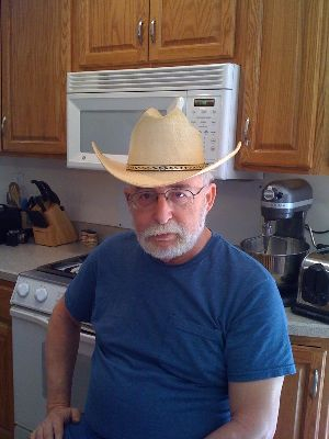 Tor in cowboy hat